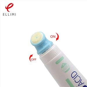 Tubo cosmético suave con cabezal de cepillo